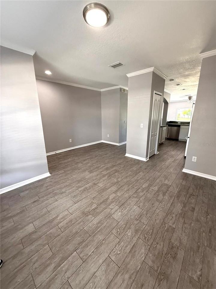 12316 Healey Summit Ln - Photo 5 of 22