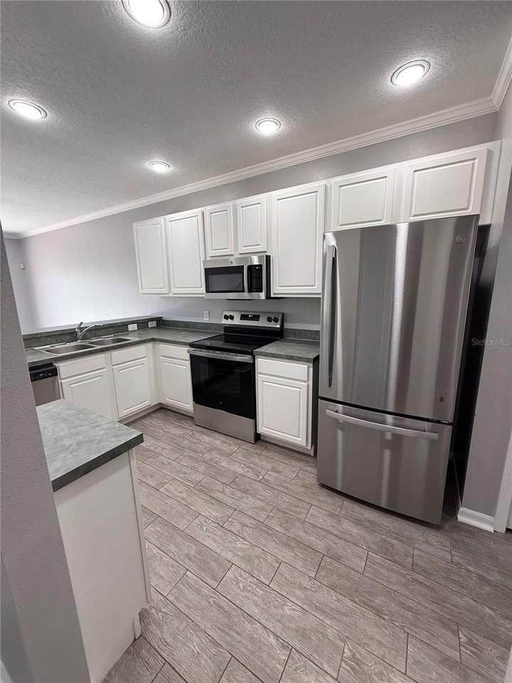 12316 Healey Summit Ln - Photo 7 of 22