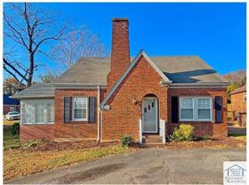 624 Mulberry Rd - Photo 1 of 1