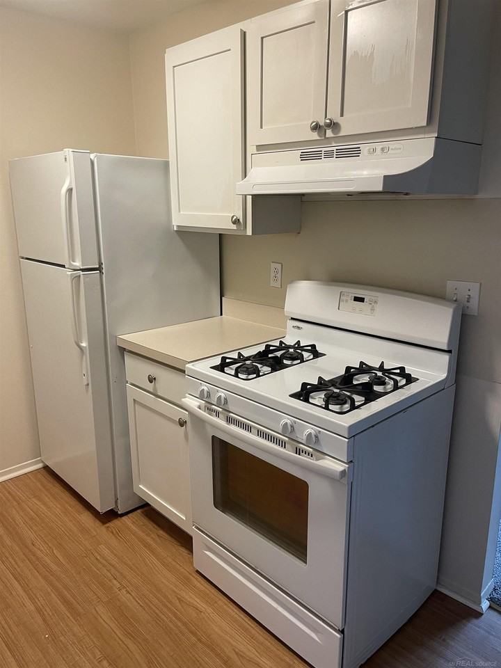 38272 Fairway Ct #148A - Photo 3 of 10