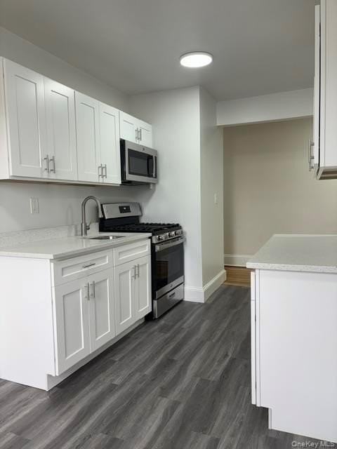28 W Neck Rd #3A - Photo 3 of 13