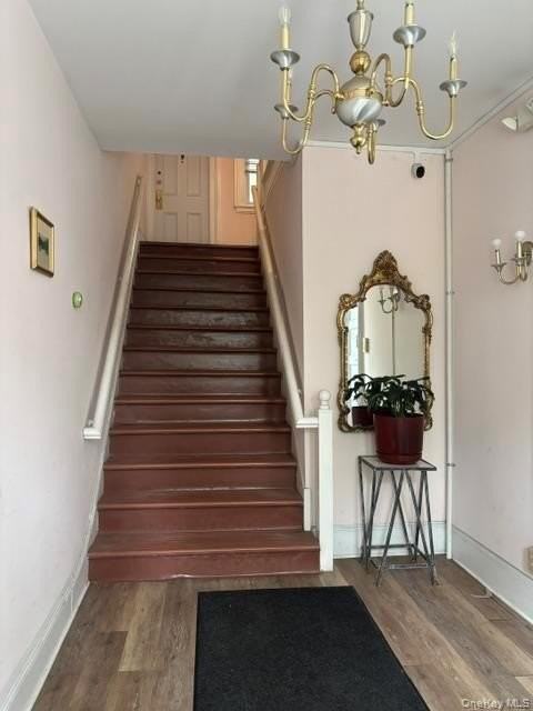 25 Knollwood Ave #5 - Photo 3 of 13