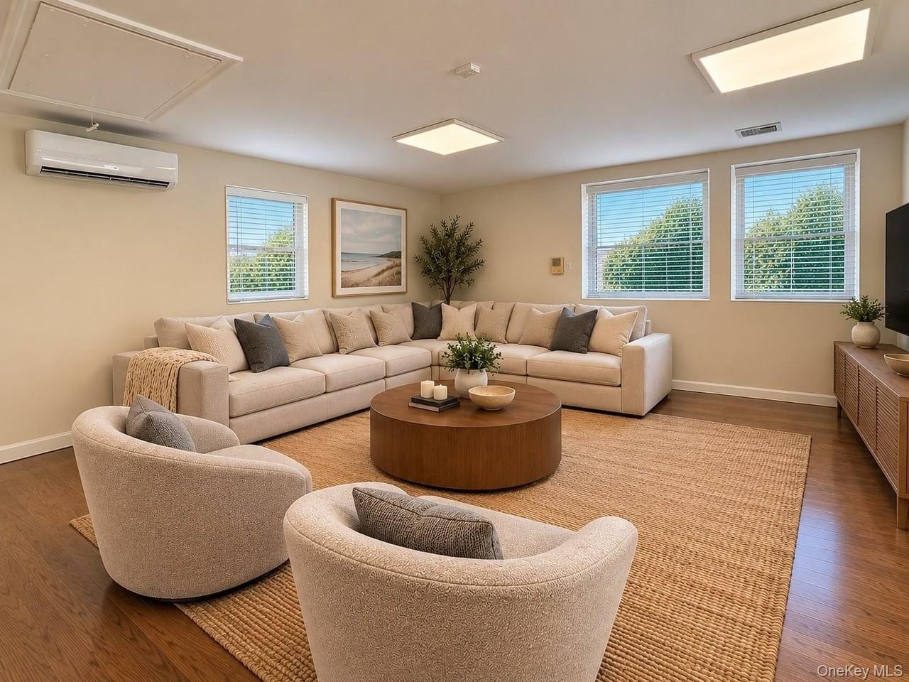 1159 Broadway - Photo 4 of 8
