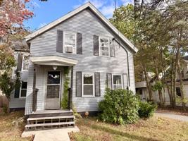 featured image of 39 Laurel St #1