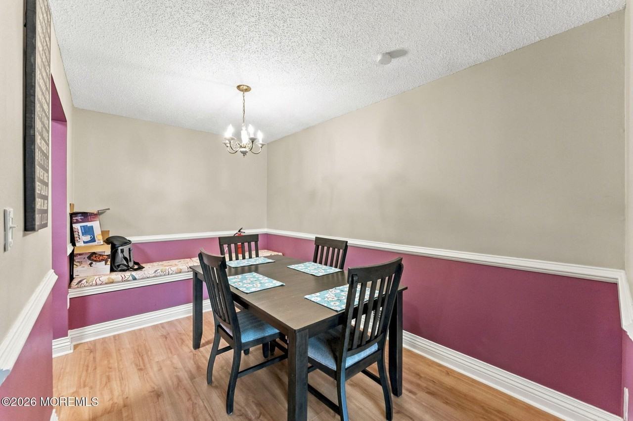 101 Beaumont Court - Photo 6 of 20