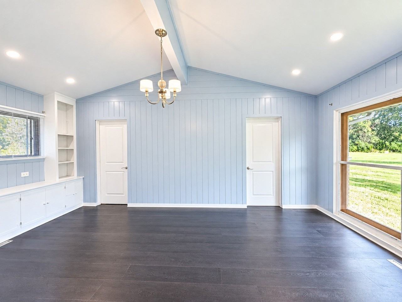 1070 Winwood Dr - Photo 6 of 11