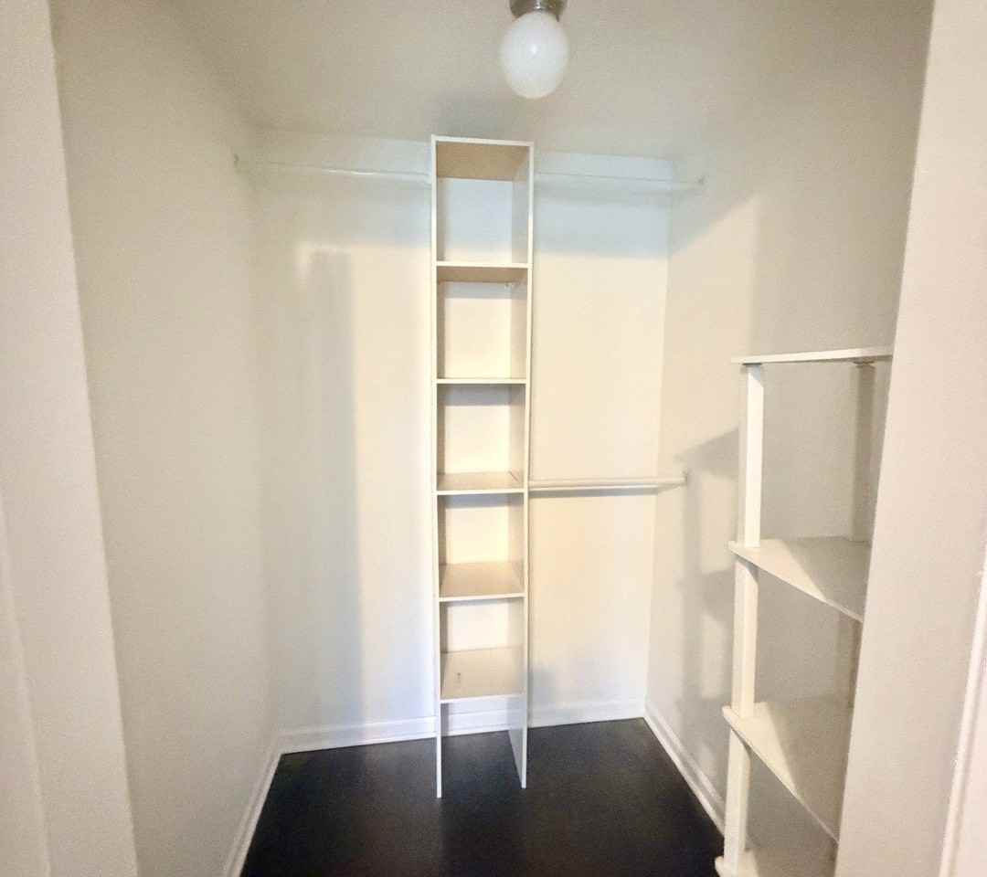 4555 S Wabash Ave #3 - Photo 5 of 14