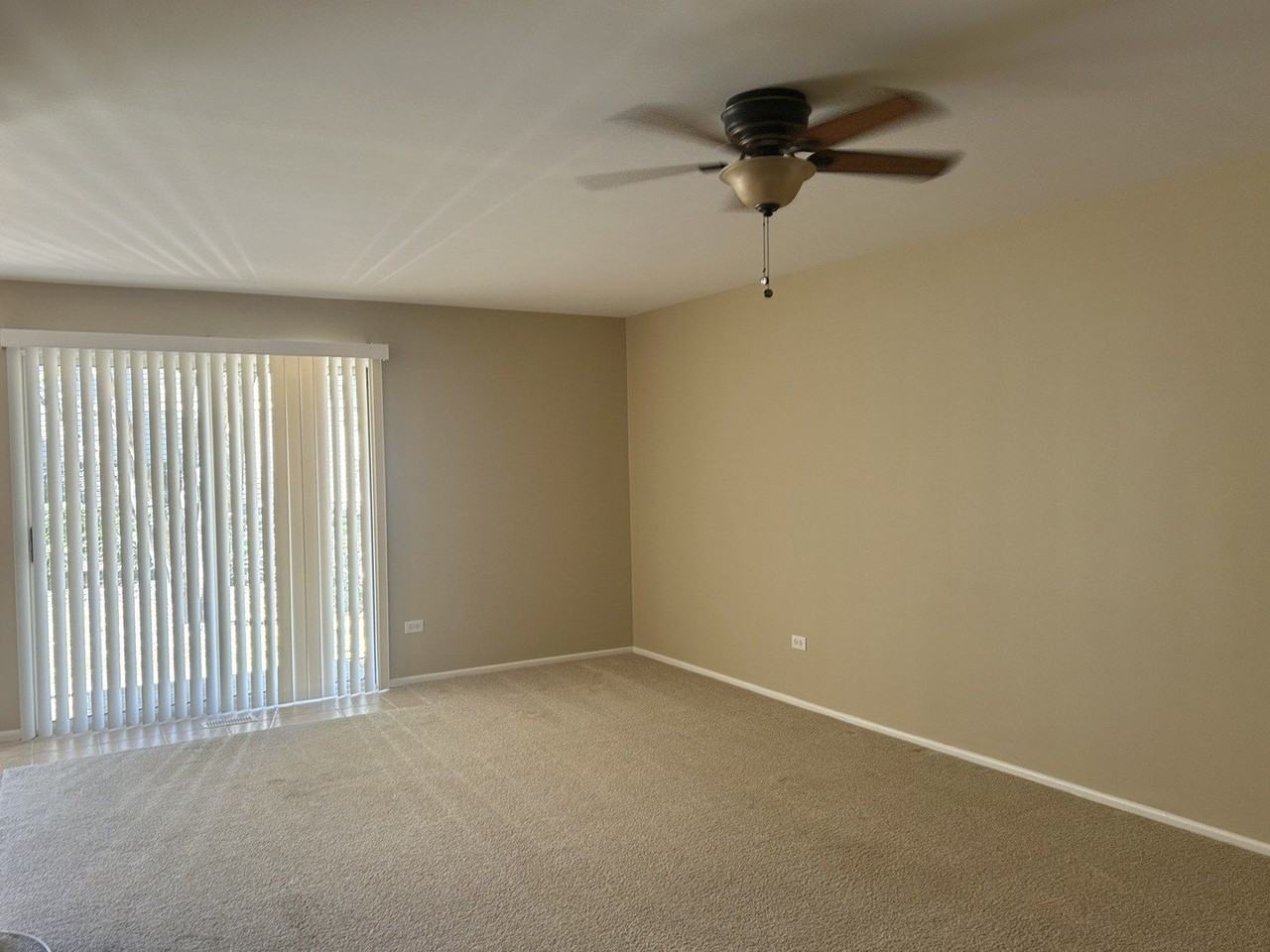 20 Ashburn Ct #W1 - Photo 2 of 16
