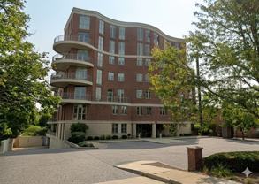 520 S Washington St #PH3 - Photo 1 of 1