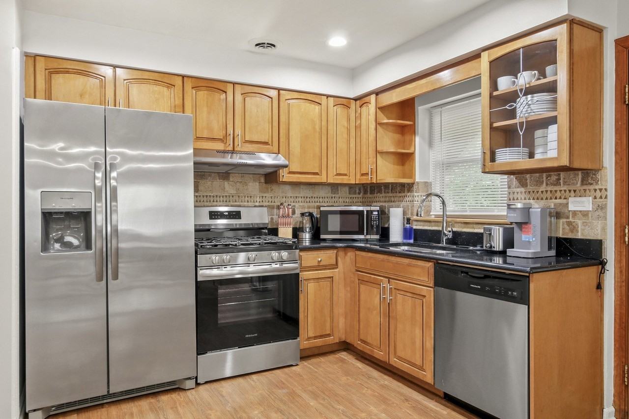 236 Callan Ave #2 - Photo 5 of 10