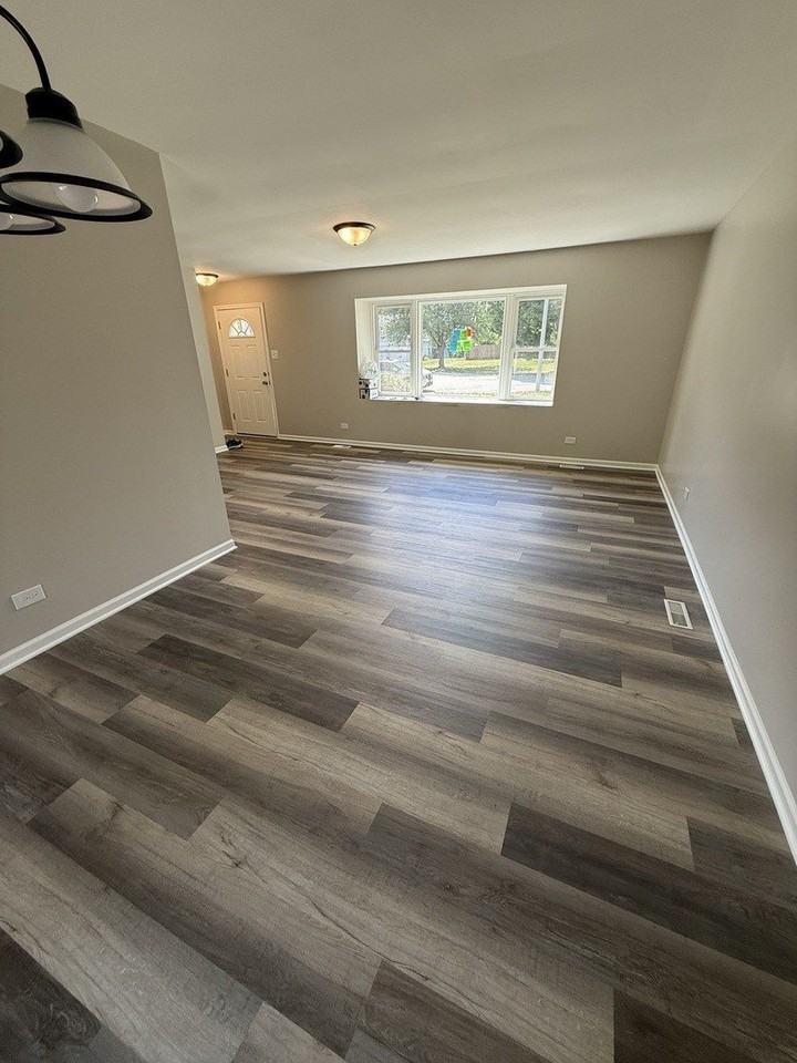 4022 Richmond Ct - Photo 4 of 18