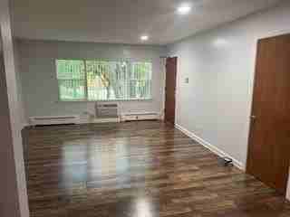 303 W Park Pl #1A - Photo 3 of 6