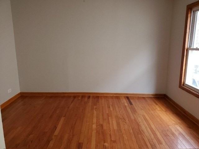 1029 W 19th St #2M - Photo 6 of 8