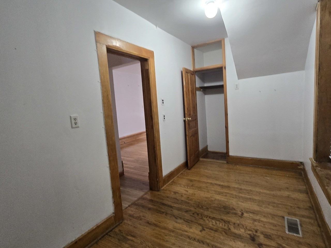 1736 W Beach Ave #1 - Photo 7 of 10