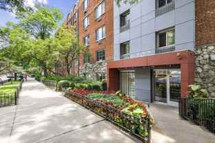 707 W Sheridan Rd #403 - Photo 1 of 1