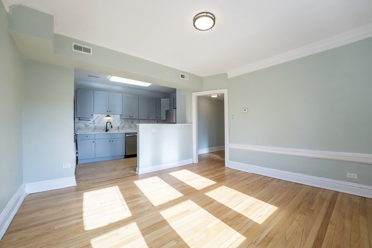 845 Lyman Ave #1N - Photo 6 of 13