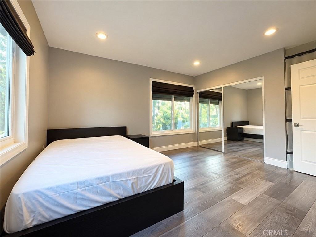 12737 Mckinley Ave - Photo 2 of 7