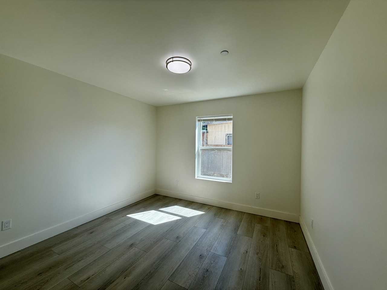 1436 55th Ave #1436 - Photo 7 of 18