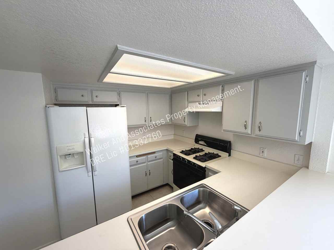 110 Goodwin Rd #1 - Photo 4 of 24