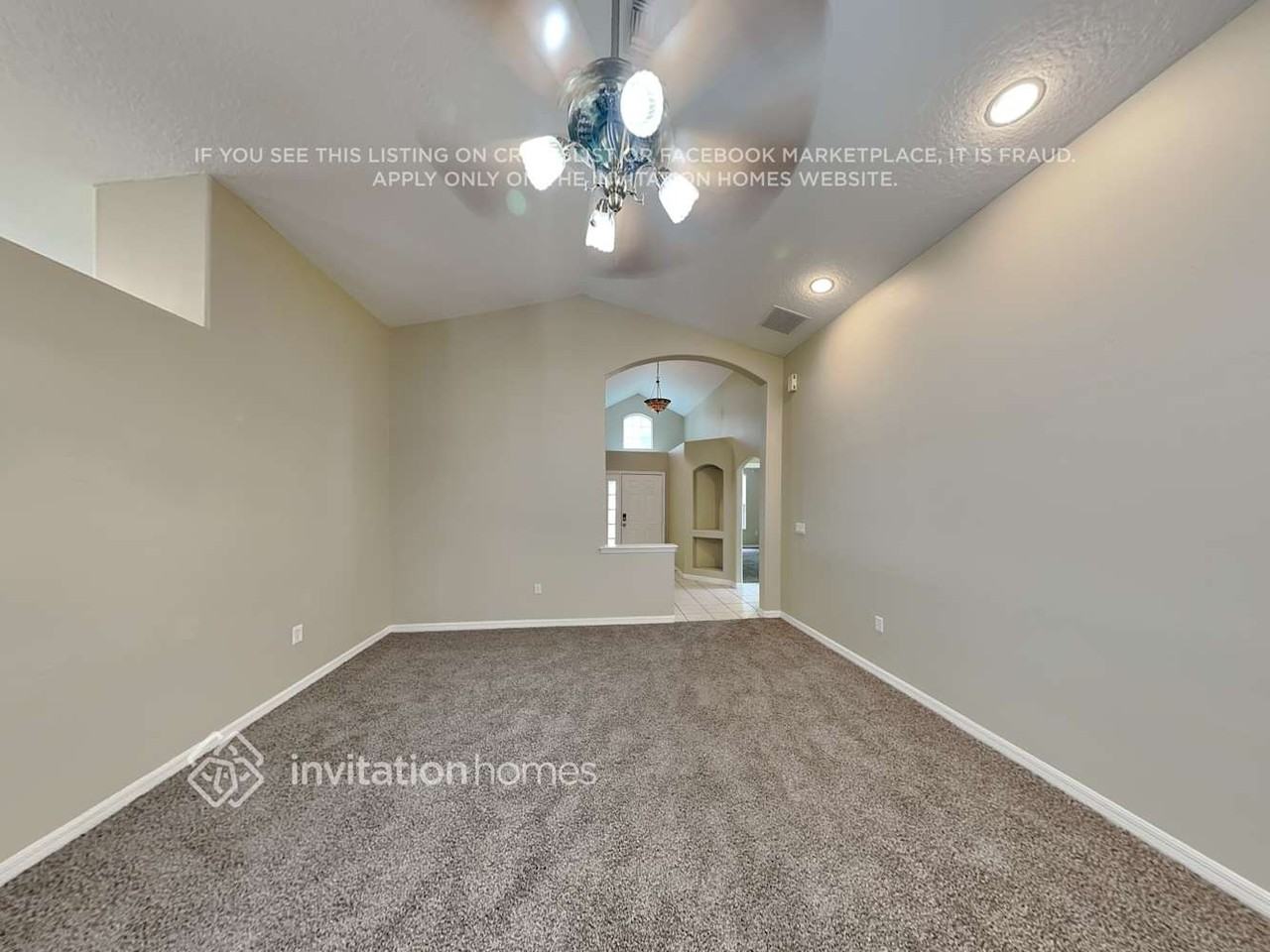 33238 Irongate Dr - Photo 5 of 22