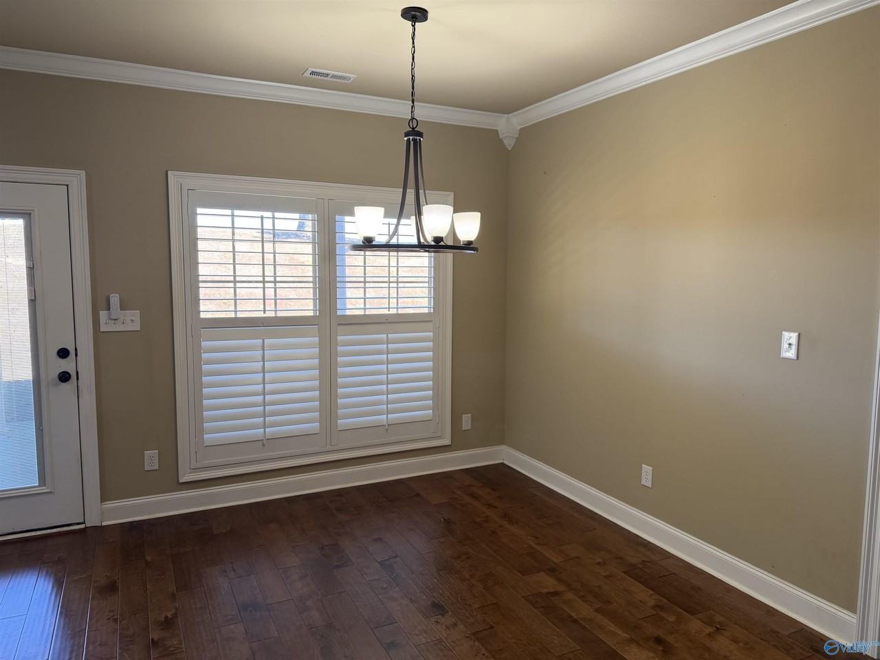 29046 Stonehenge Dr - Photo 4 of 16
