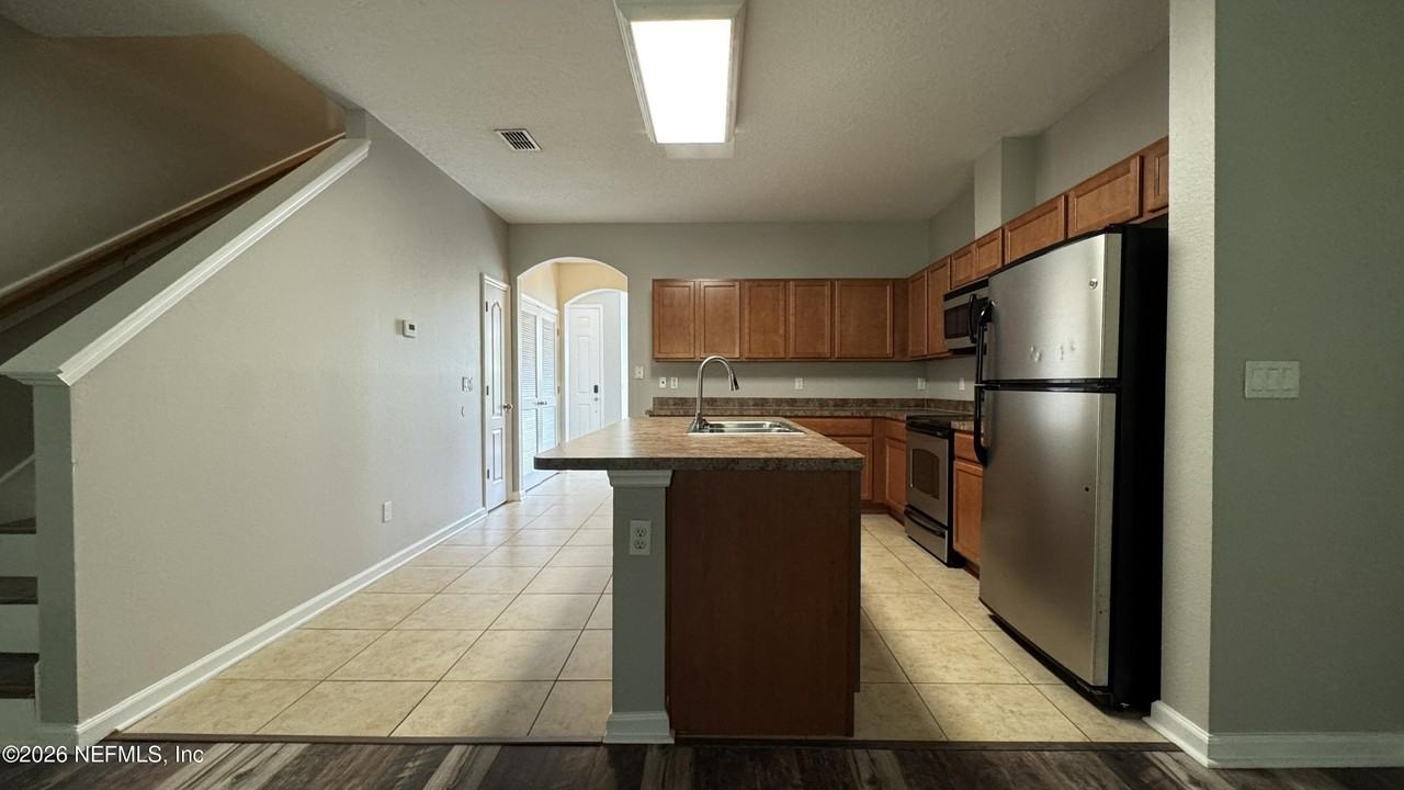 4220 Plantation Oaks Blvd #1319 - Photo 6 of 30
