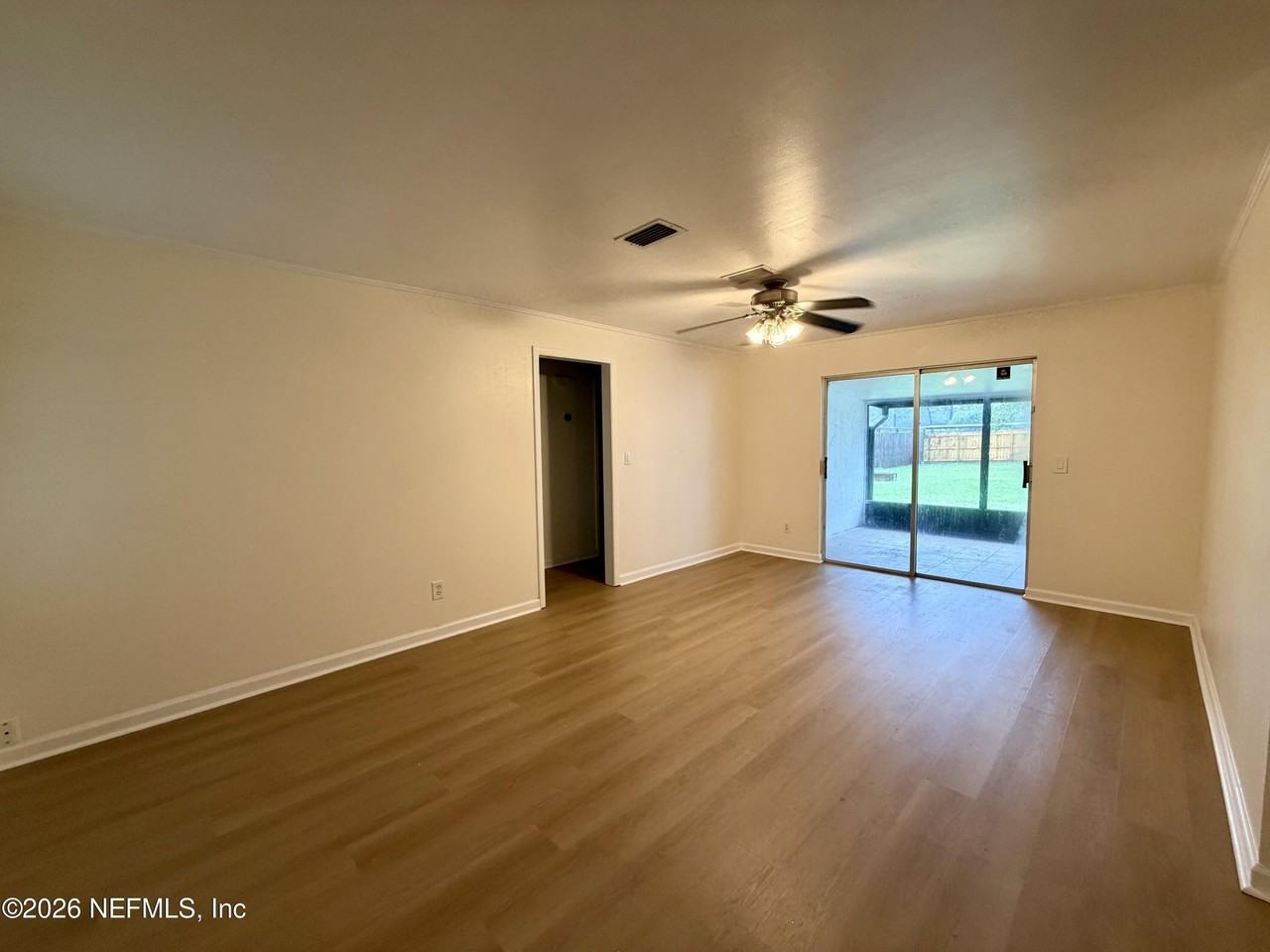 10439 Agave Rd - Photo 3 of 20