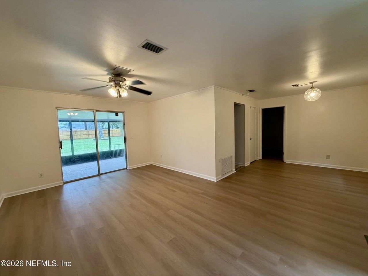 10439 Agave Rd - Photo 4 of 20