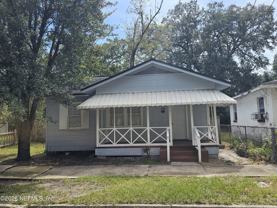 930 W 24th St - Photo 1 of 1