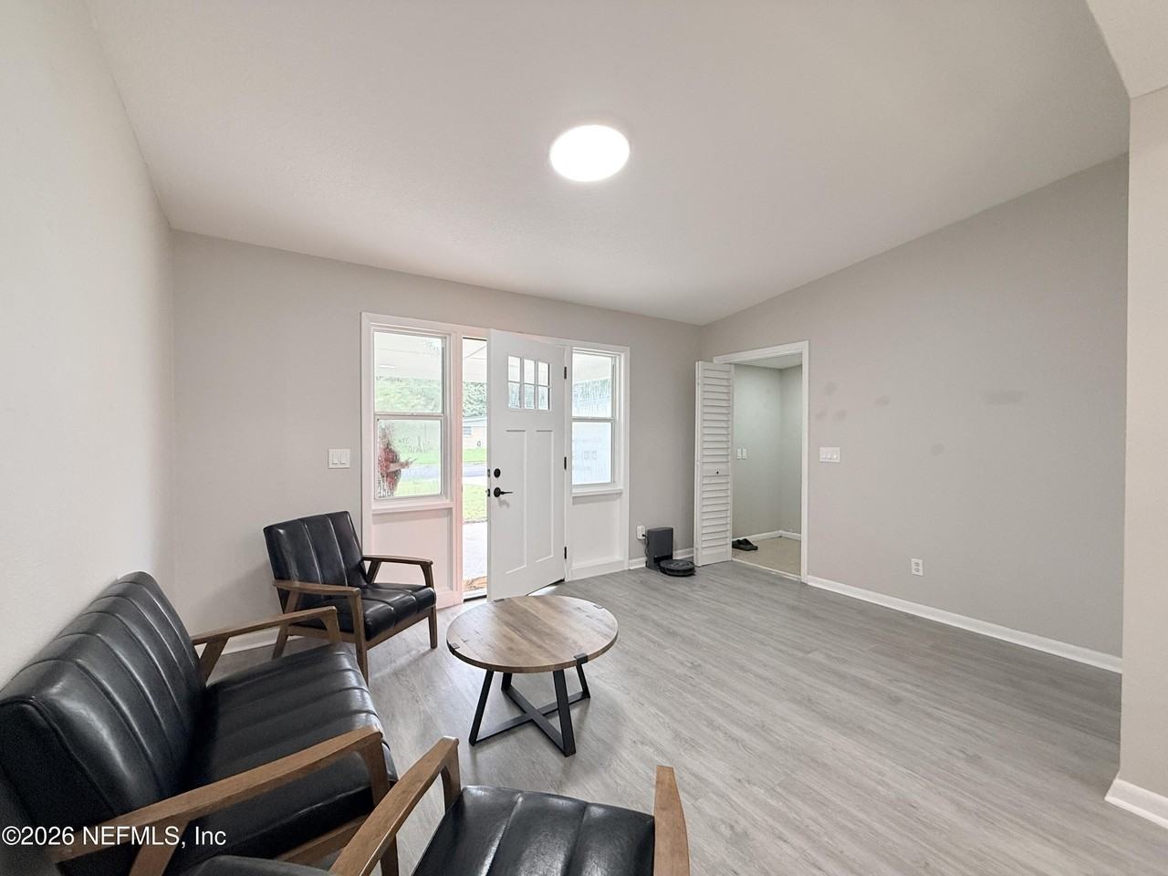 8114 Patou Dr S - Photo 5 of 29