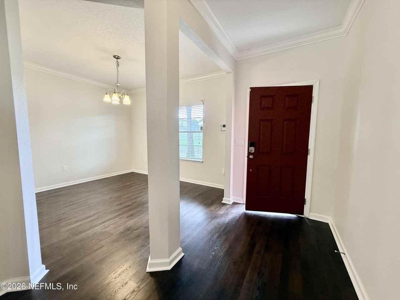 8900 Devon Pines Dr - Photo 5 of 39