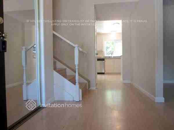 1315 W H St - Photo 2 of 15
