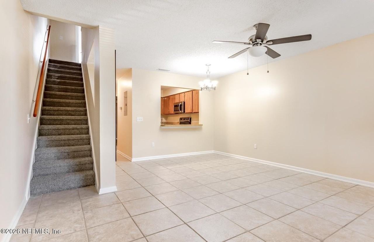 20 Ponte Vedra Ct #B - Photo 2 of 11