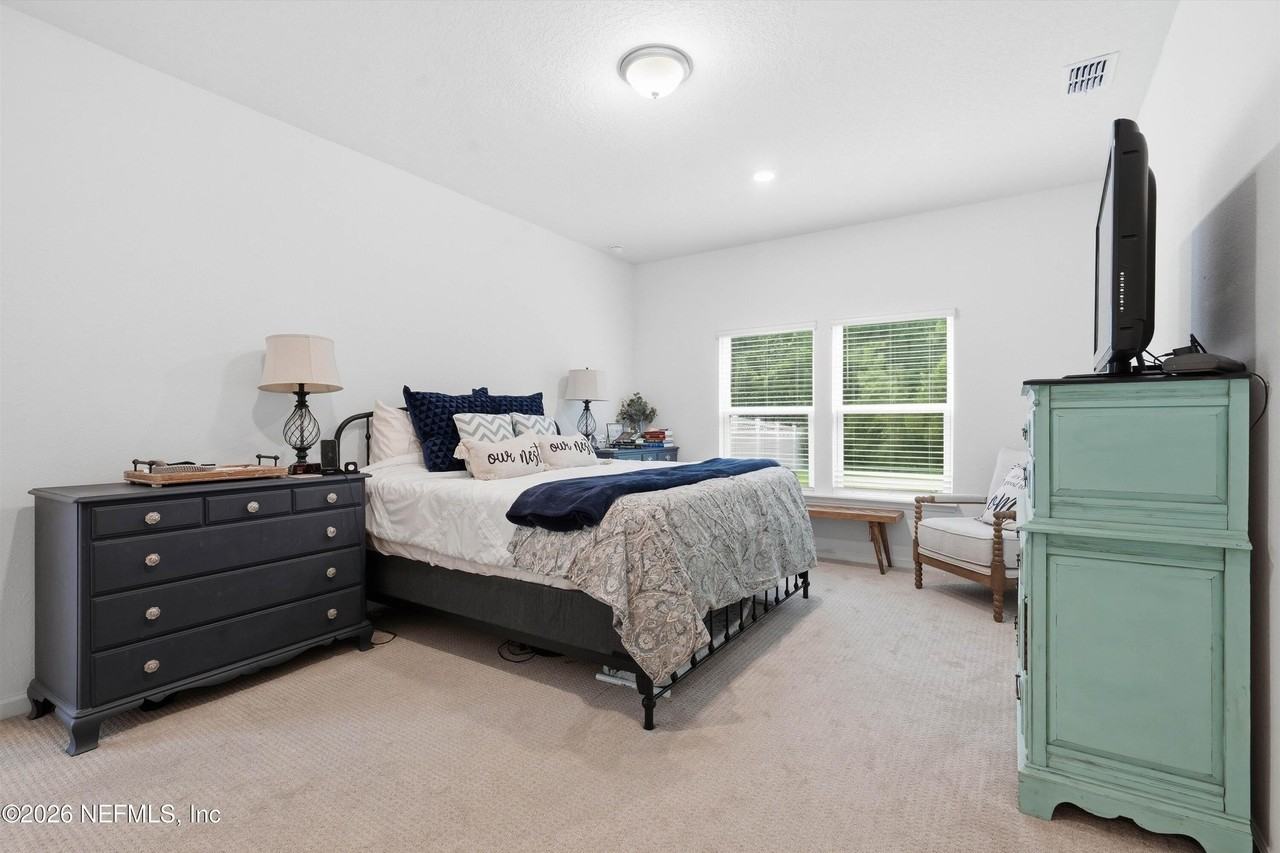 263 Archstone Way - Photo 4 of 47
