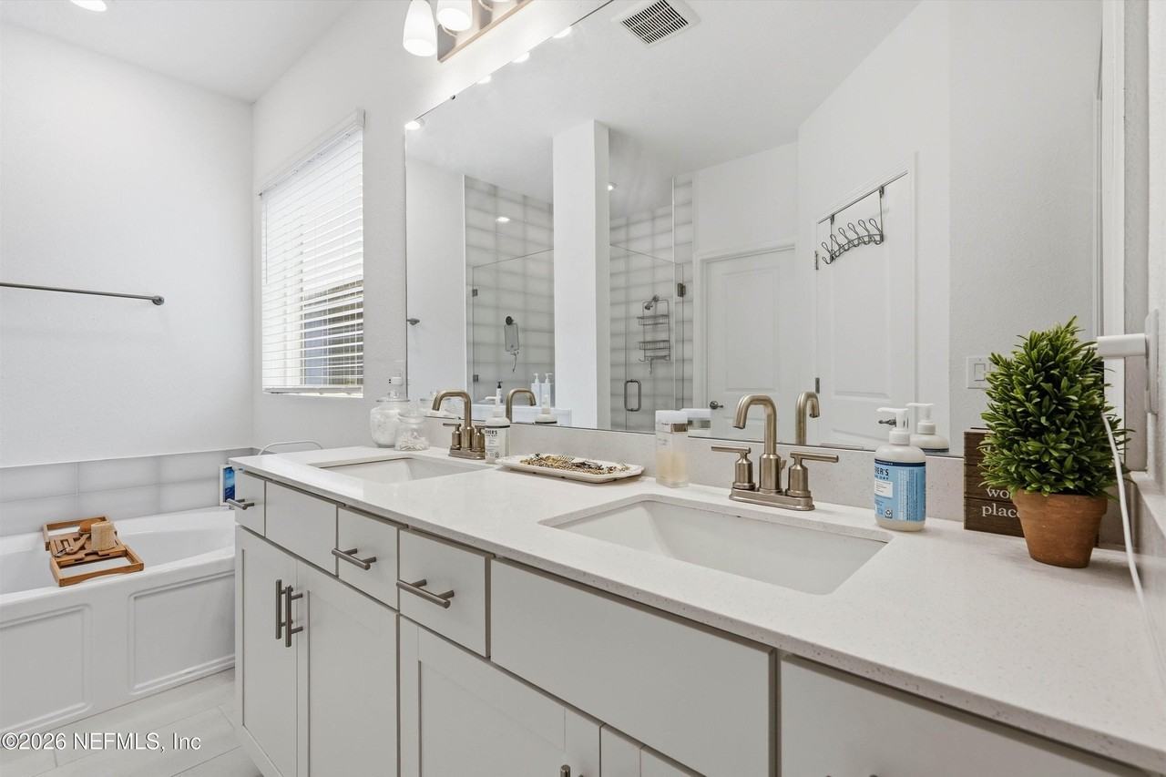 263 Archstone Way - Photo 5 of 47