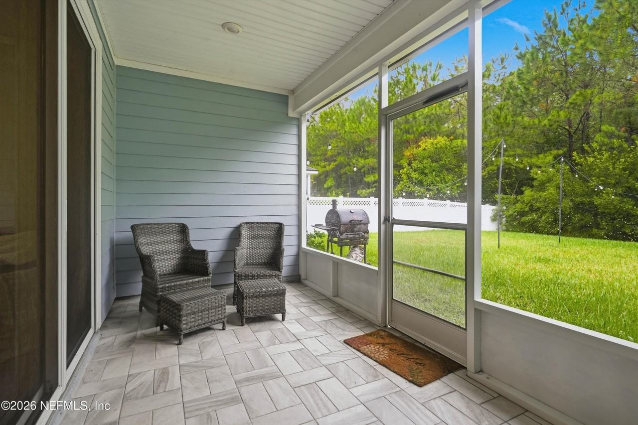 263 Archstone Way - Photo 6 of 47