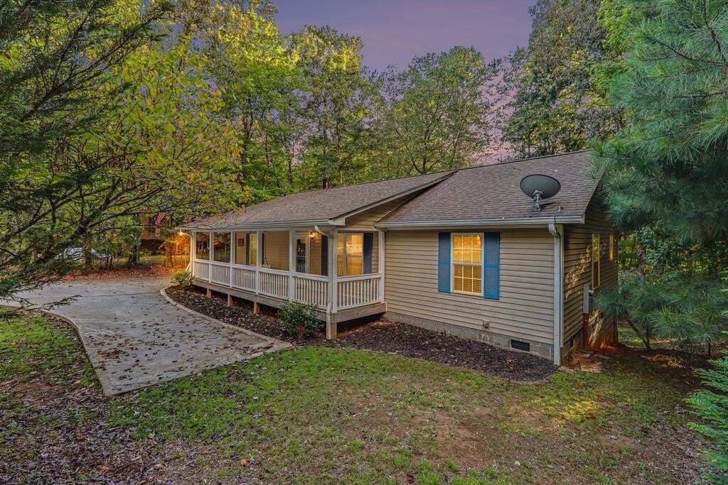 264 Eagle Mountain Dr - Photo 2 of 48