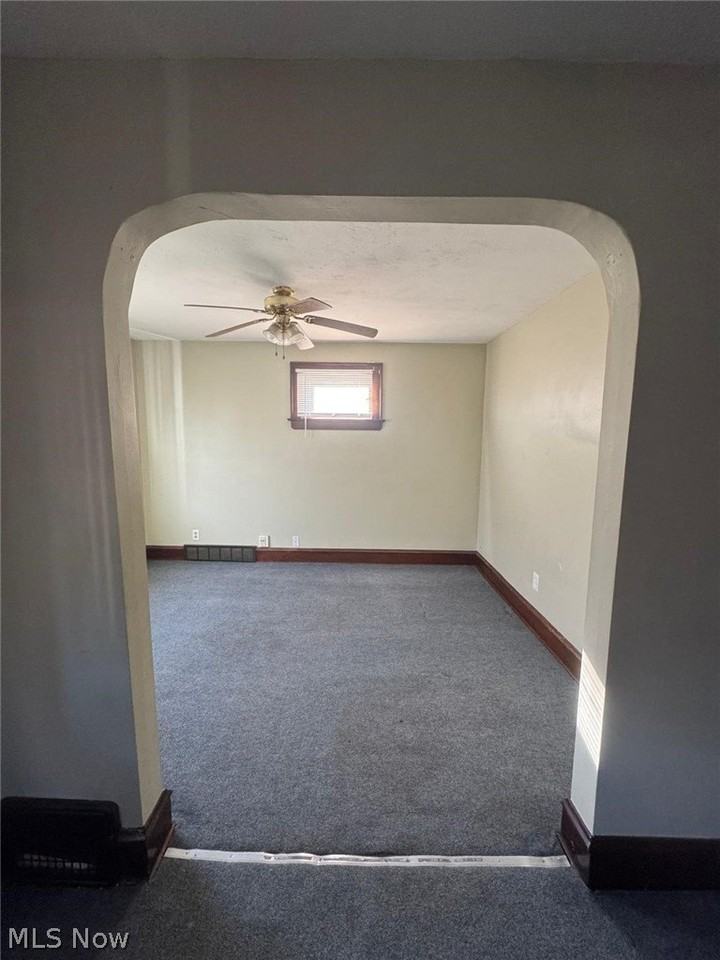 3706 Stickney Ave - Photo 4 of 5