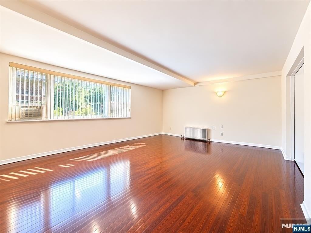 1441 Palisade Ave - Photo 7 of 11