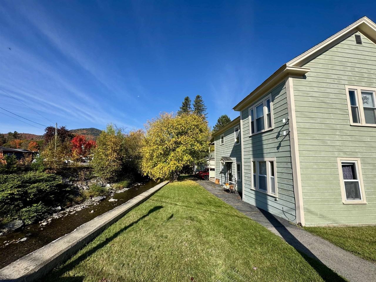 139 Main St - Photo 2 of 8