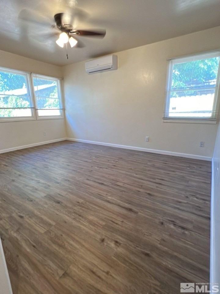 351 W Arroyo St - Photo 4 of 16