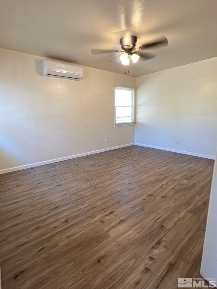 351 W Arroyo St - Photo 5 of 16