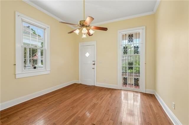 319 S Murat St - Photo 7 of 25