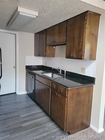 2701 S Juniper Ave #101 - Photo 5 of 16
