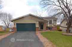 2416 Crestmount Ln - Photo 1 of 1