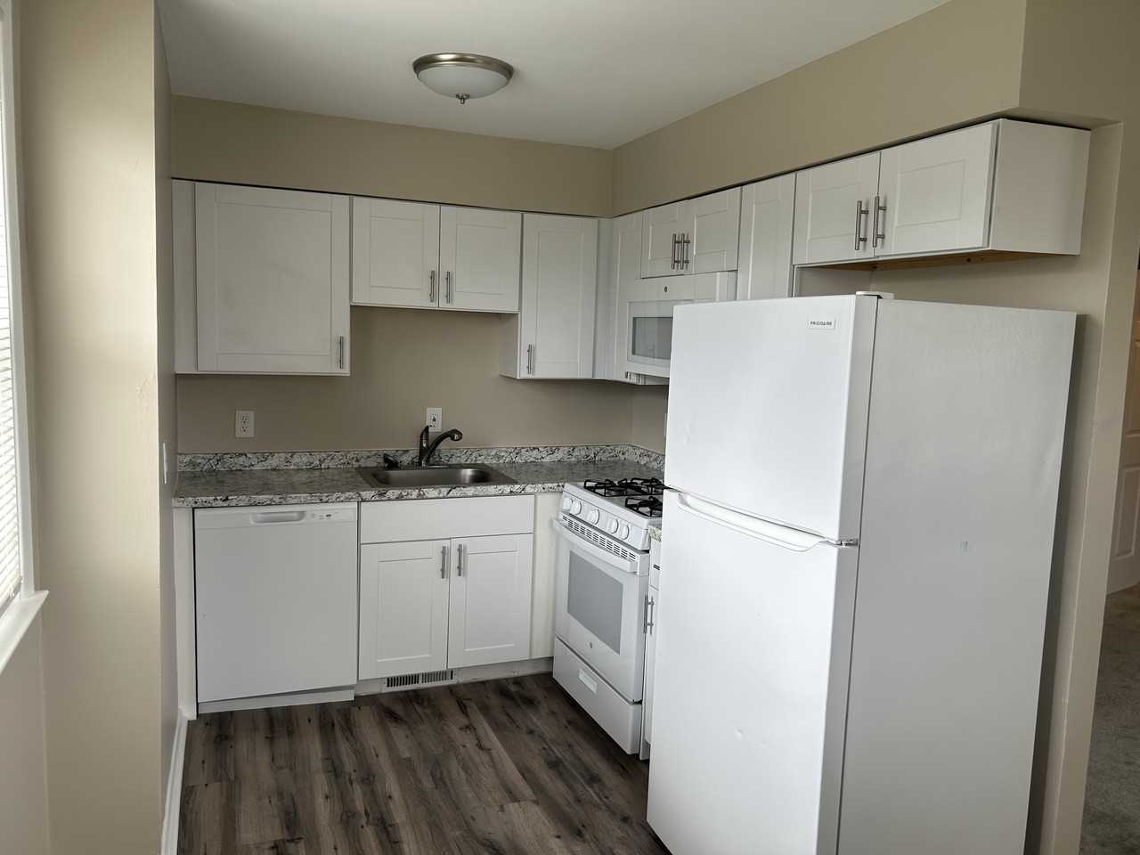 133 Byberry RdEC B-2 #ECB2 - Photo 2 of 14