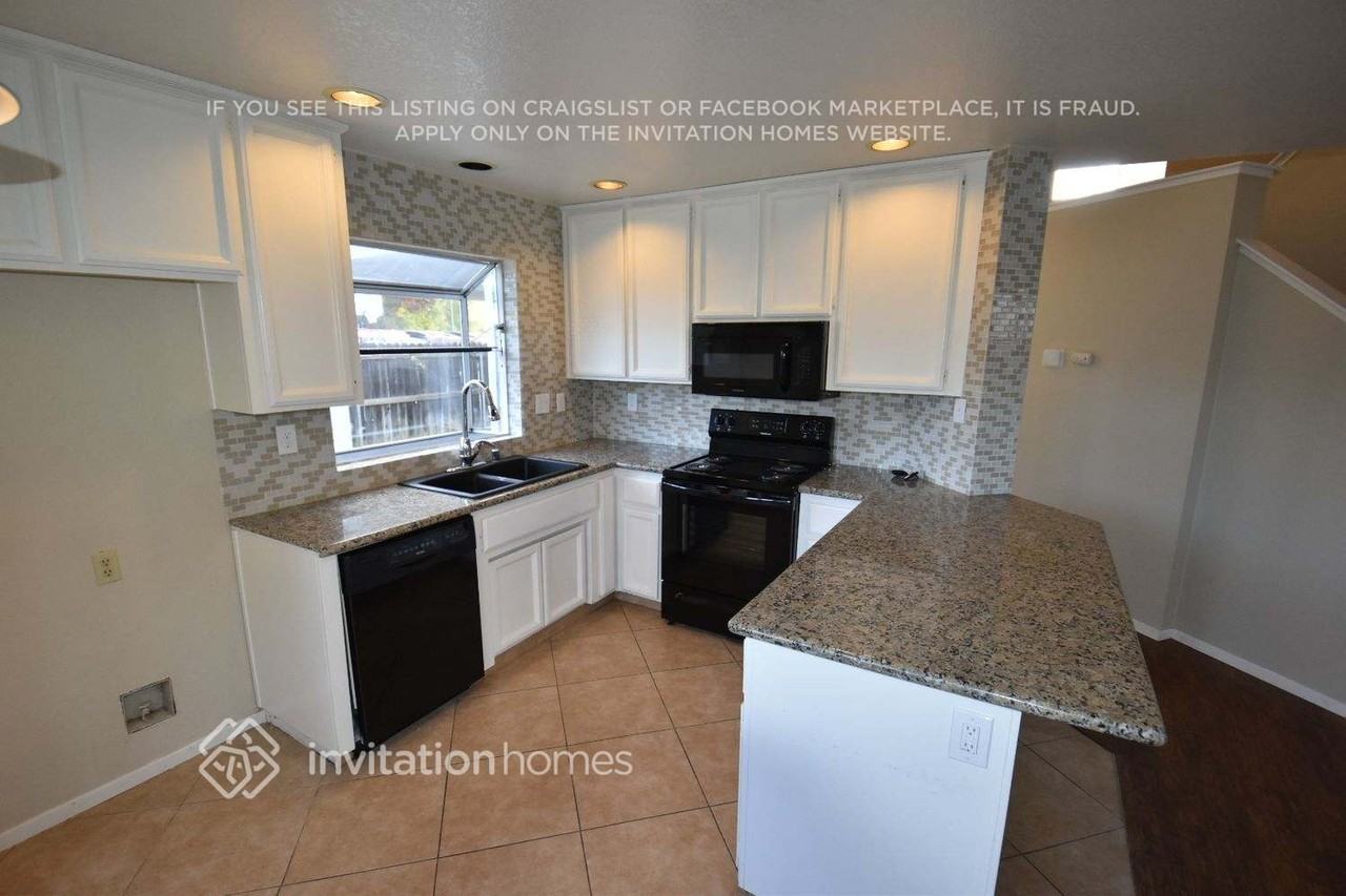 5627 Bolton Way - Photo 4 of 18