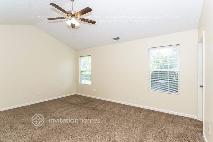 130 Aprils Way - Photo 4 of 14