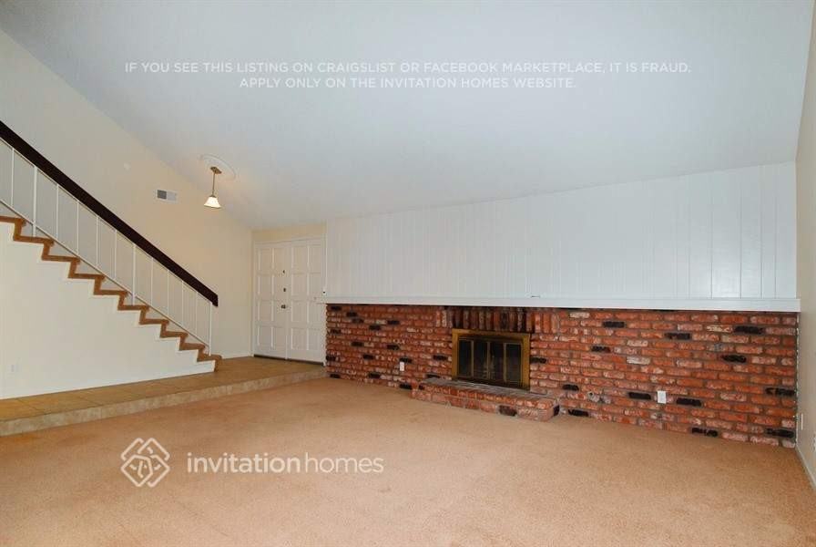 2855 Monroe St - Photo 3 of 13