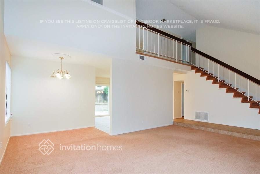 2855 Monroe St - Photo 4 of 13